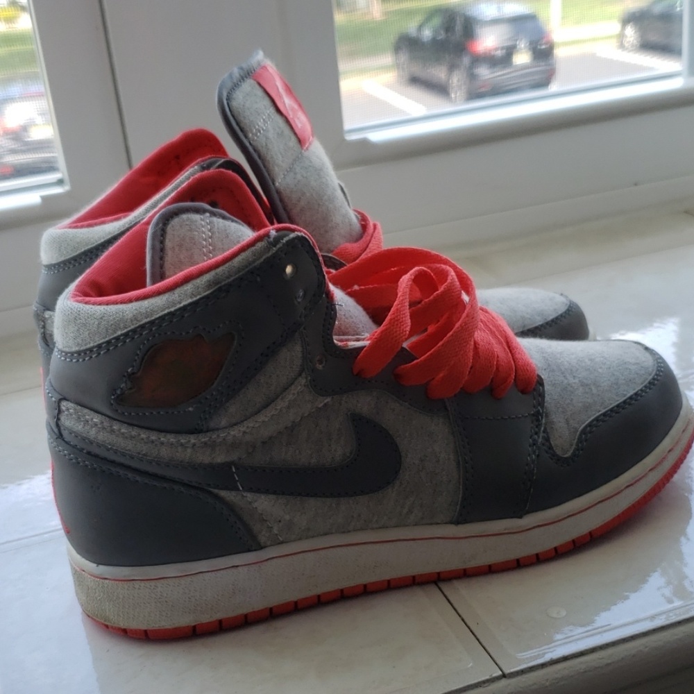 Jordans 1